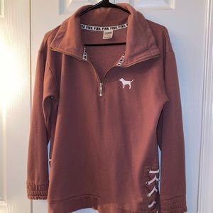 Half zip pullover